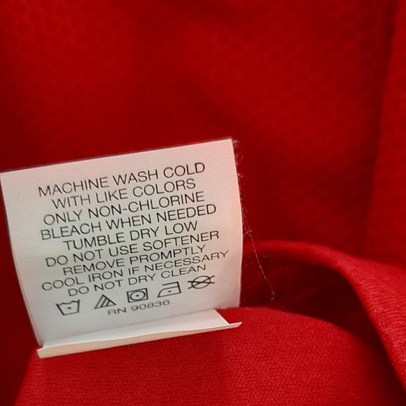 NWOT Women's Sport-Tek Pullover Thumb Holes - Picture 8 of 10